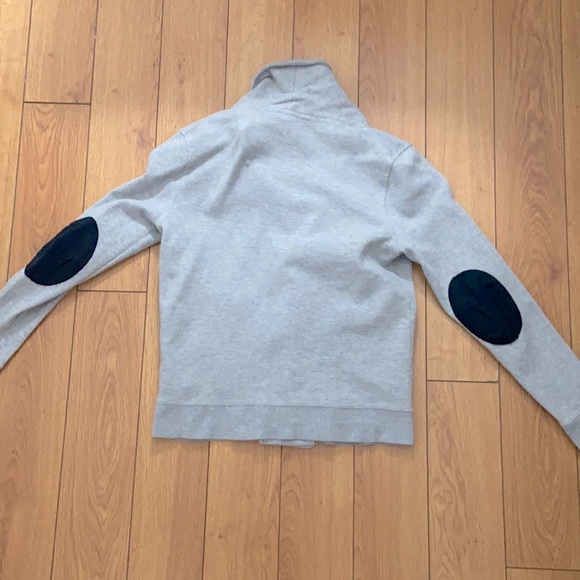 H&M Button Up cardigan - Picture 3 of 4